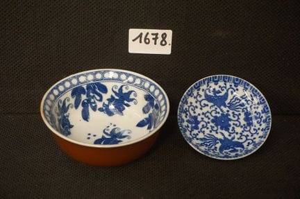 Antique Chinese porcelain bowl—Capuchin style—diam