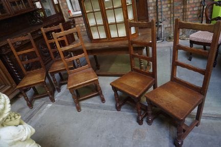 table de cuisine avec 5 chaises - chêne - vers 190