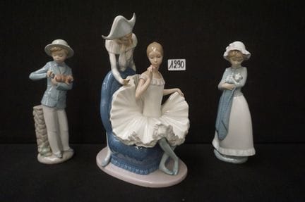 NAO by LLADRO - 3 porcelain figurines, Spanish por