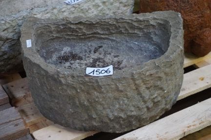Alter Tränke aus Blaustein – 18 x 44 x 29 cm