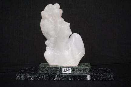 Art Deco sculpture in polished alabaster—"Profile 