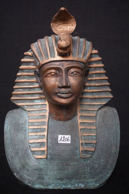 Large bronze bust - "Pharaoh Tutankhamun" - H: 54 