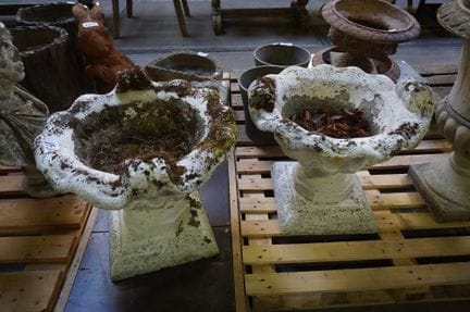 2 concrete garden vases - H: 46 cm, diameter: 56 c