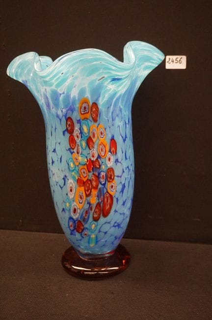 belle grande vase en verre coloré - style MURANO -
