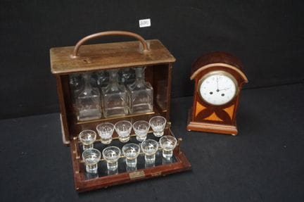 horloge anglaise ancienne en acajou + coffret à li
