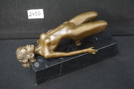 belle sculpture érotique en bronze - sur socle en 