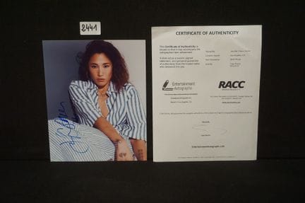 JENNIFER CHEON GARCIA - photo dédicacée - avec cer