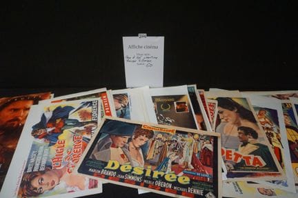joli lot d'affiches de cinéma vintage - environ 60