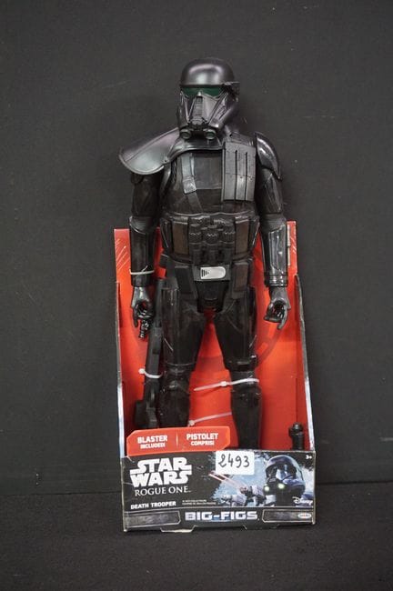 STAR WARS - « DEATH TROOPER » - dans son emballage