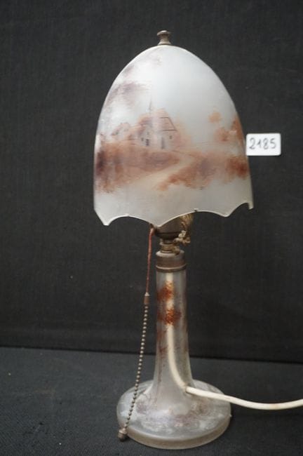 Jolie lampe antique en forme de champignon en verr