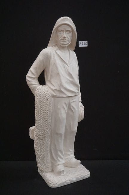 朱塞佩·卡尔利（1915—1987）——《渔夫》——石膏雕塑——署名——高：65 厘米
