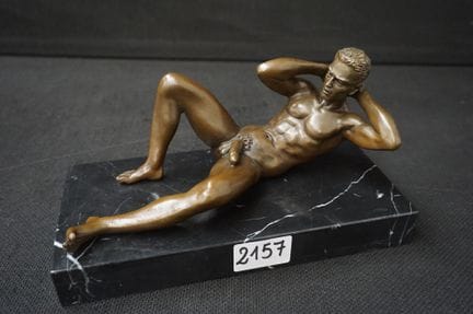 belle sculpture érotique en bronze - sur socle en 