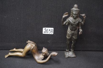 2 statue asiatiche in bronzo – di cui 1 in stile k
