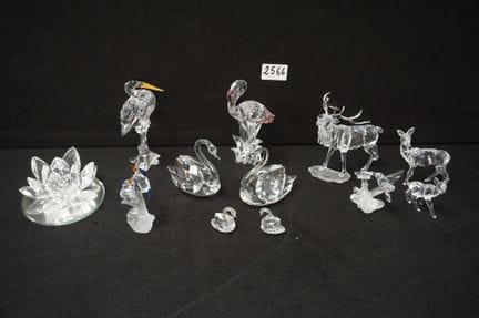 Assorted crystal animal figurines - height up to 1