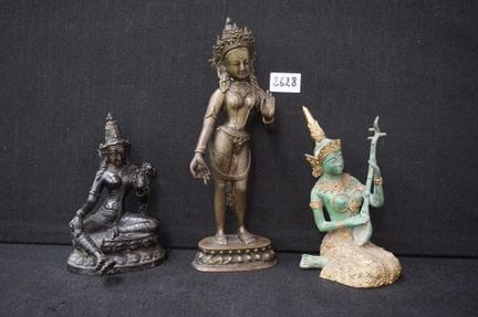 3 statue asiatiche in bronzo - Altezza: da 18 a 31