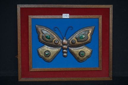 Vintage-Flachrelief aus Metall – im brutalistische