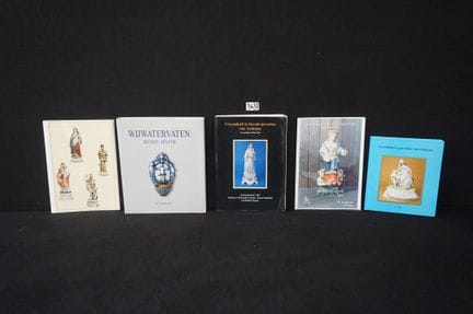 5 Bücher – über Porzellan aus Andenne und Weihwass
