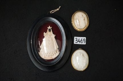 3 antike religiöse Flachreliefs aus Meerschaum – H