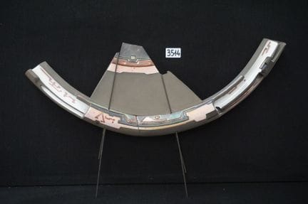 moderne Skulptur aus Keramik - schwer lesbar signi
