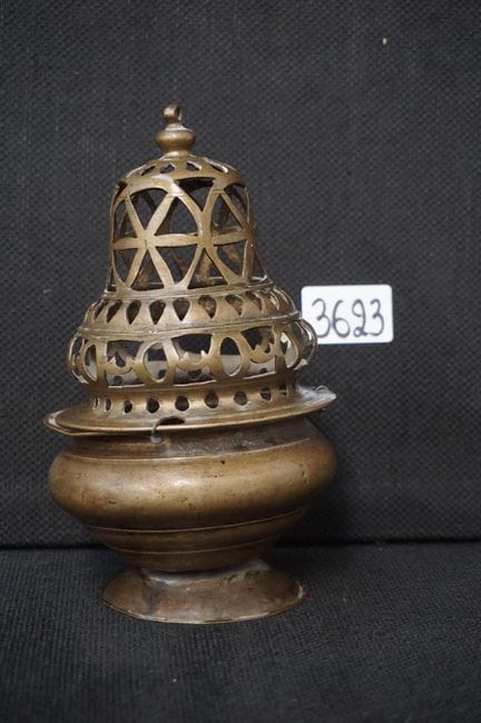 Antique copper incense burner - 16th/17th century 