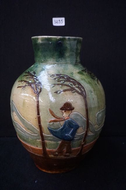 schöne Vase - TORHOUTS Steingut - signiert L.M.V. 