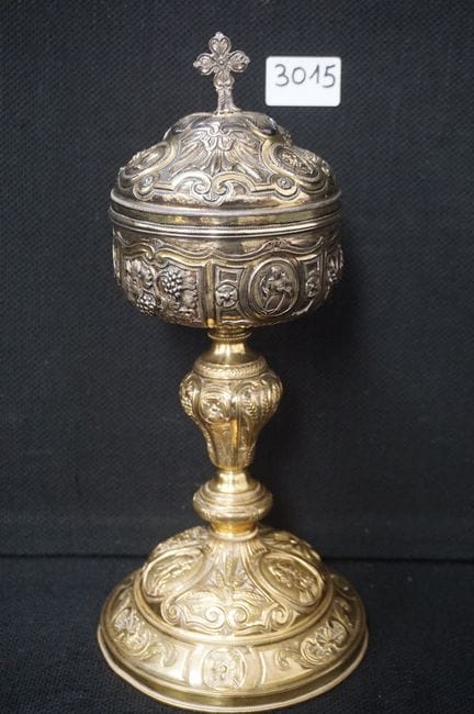 magnifique ciboire ancien en argent plaqué or (ver