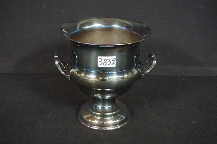 versilberter Sektkühler – H: 23 cm