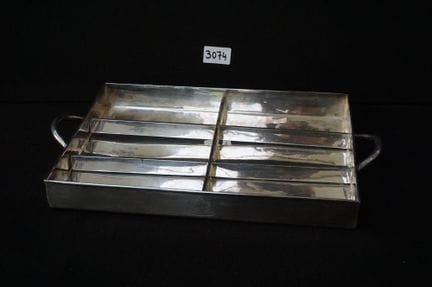 Joli plat anglais en argent plaqué - « GOLDSMITHS 