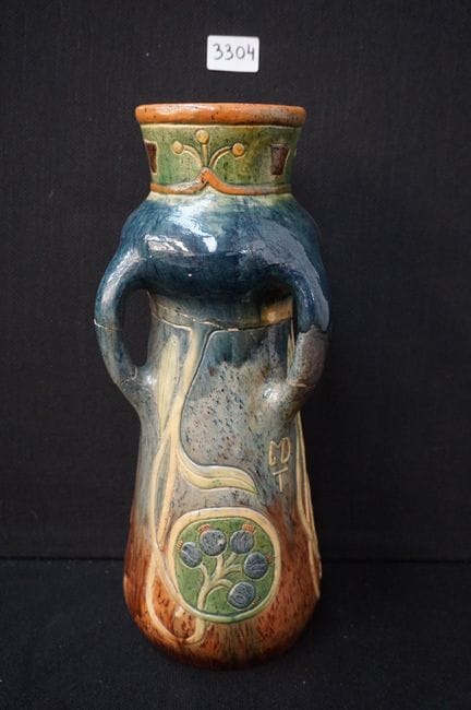 schöne Vase - TORHOUTS Steingut - signiert M.D.T. 