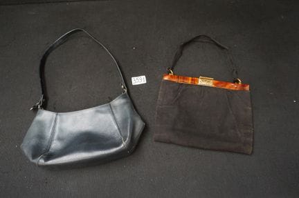 DELVAUX – 2 Vintage-Handtaschen – Gebrauchsspuren