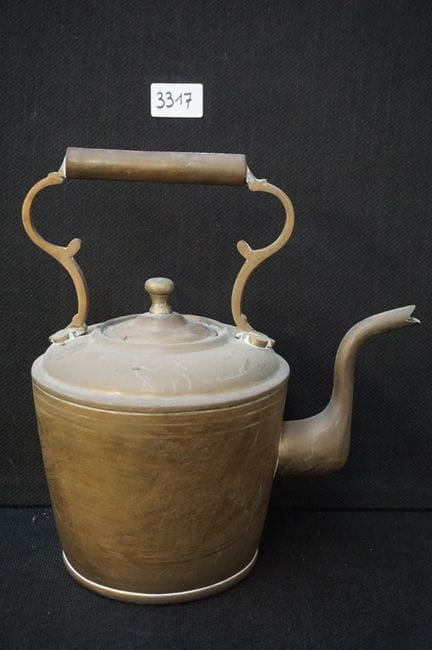 Antiker Wasserkessel aus Kupfer – H: 29 cm