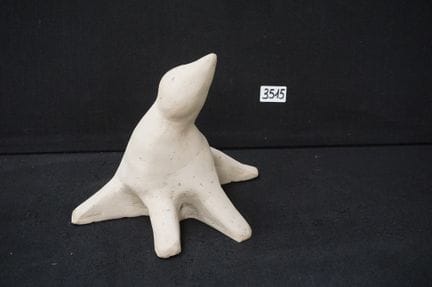 Moderne Skulptur aus gebranntem Ton – „stilisierte