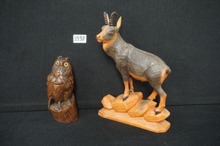 BLACK FORREST
2 Holzskulpturen „BLACK FORREST“ – b