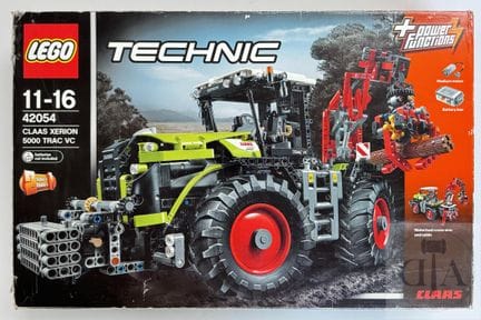 Lego Technic ref 42054 / Claas Xerion 5000.  Set é