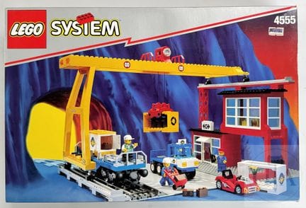 Lego ref. 4555 / Cargo Station.  Set publicado alr