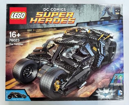 Lego ref 76023 / Batman.  Set "The Tumbler" édité 