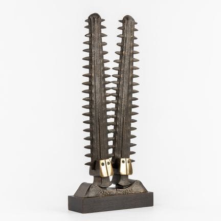 Hubert Minnebo (1940) “Composizione”, bronzo patin