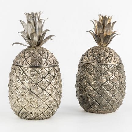 Mauro Manetti (XX) “Pineapple”, coppia di secchiel