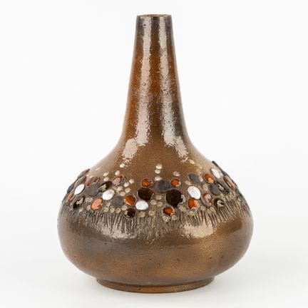Elisabeth Vandeweghe (1946) “Vaso” per Perignem.

