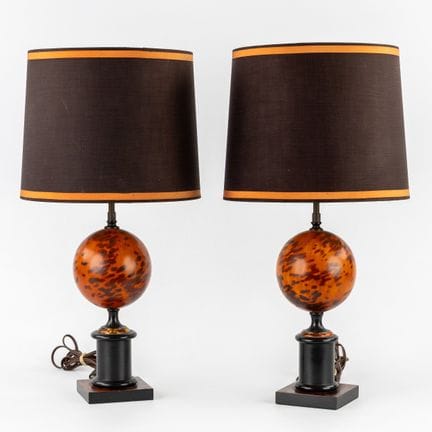 Coppia di lampade da tavolo italiane con decorazio