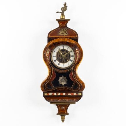 Reloj de pared con mecanismo musical, de madera, c