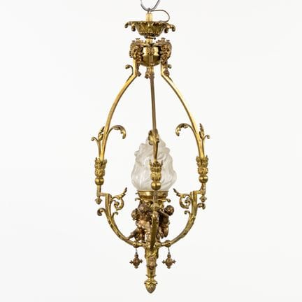 Lustre ou suspension avec flambeau et putti, en br