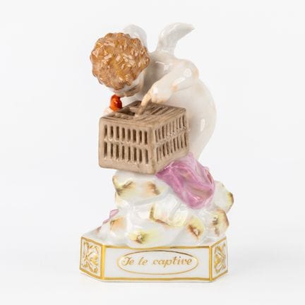 迈森（Meissen），《Je Le Captive》，丘比特瓷偶，德国，萨克森，20世纪。



