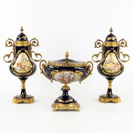 Limoges et A.C.F., un ensemble composé de deux vas