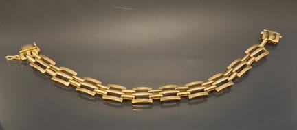 Bracelet articulé en or jaune 750 millièmes. Poids