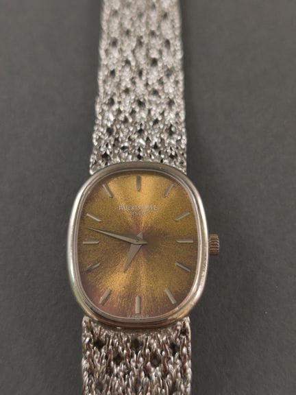 Patek Philippe, orologio da polso da donna Golden 