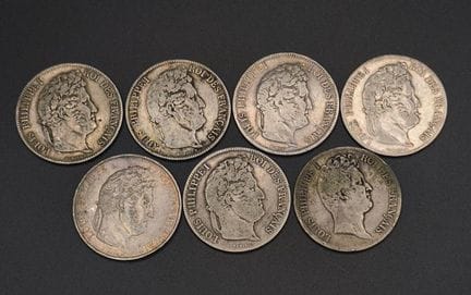 7 pièces de 5 francs en argent Louis-Philippe. Poi