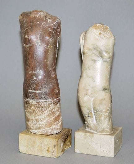 Fritz Schwarzbeck, 2 torsi femminili, sculture in 