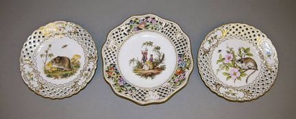 Siete platos con enrejado, «Königlich Meißen» y «T