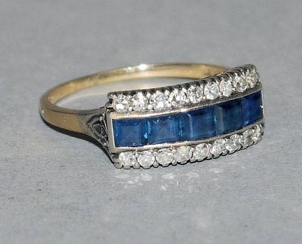 Diamond and sapphire ring, gold
14ct yellow gold, 